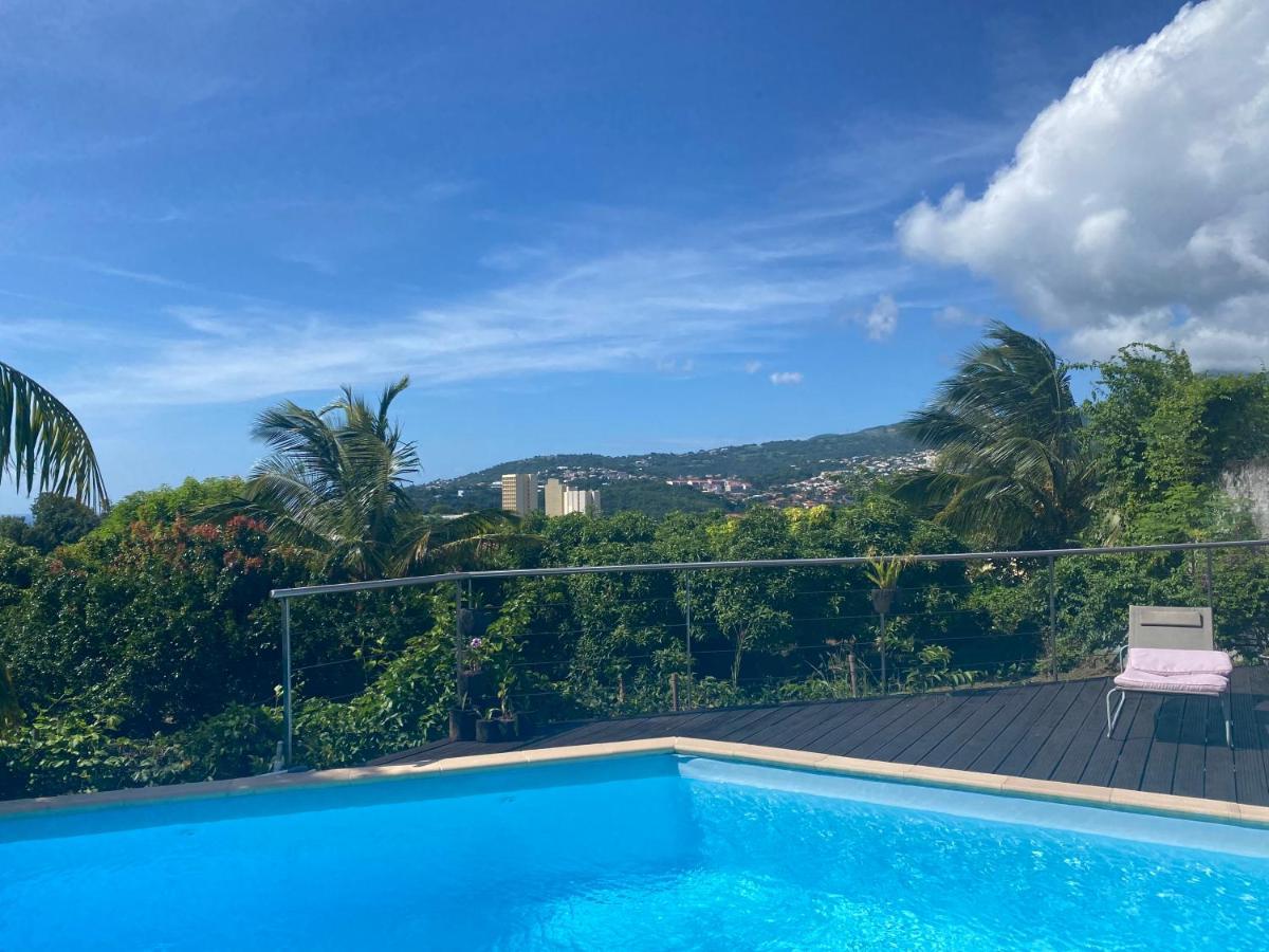 Au Pipiri Leve Apartment Schoelcher Bagian luar foto