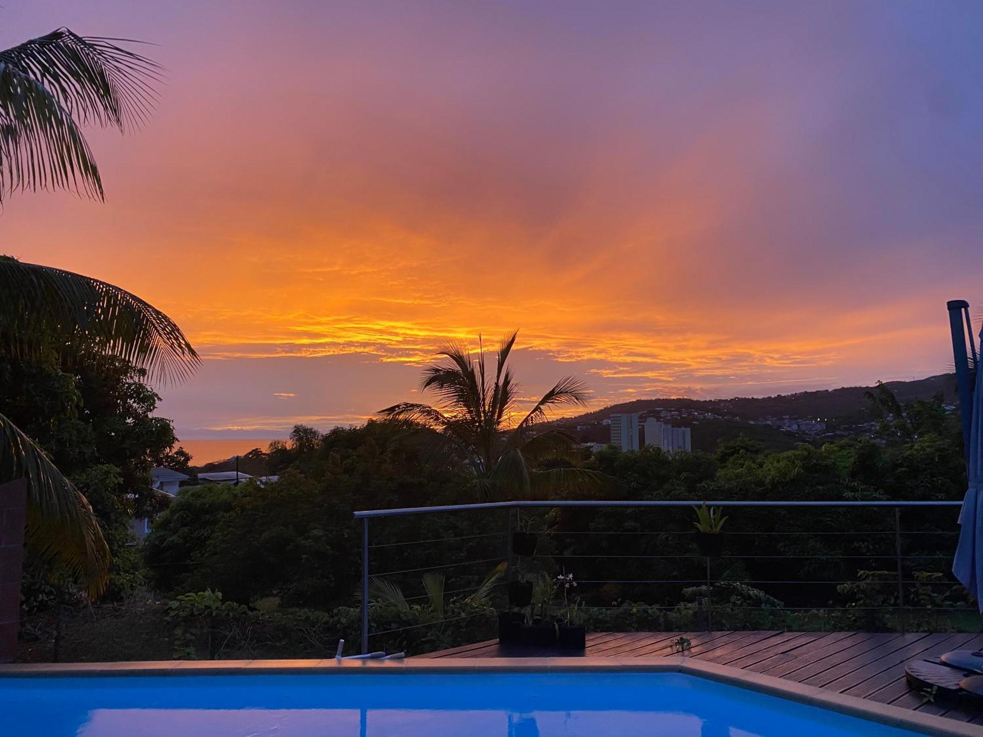 Au Pipiri Leve Apartment Schoelcher Bagian luar foto